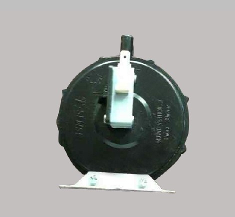 �ڹ�¯��ѹ����